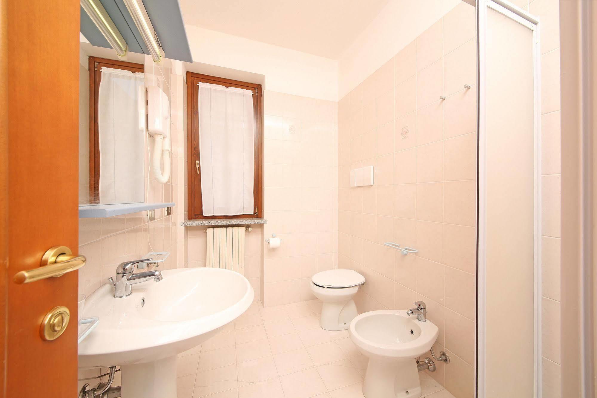 تينيالي Residence Primera Rompala, Gtsgroup المظهر الخارجي الصورة