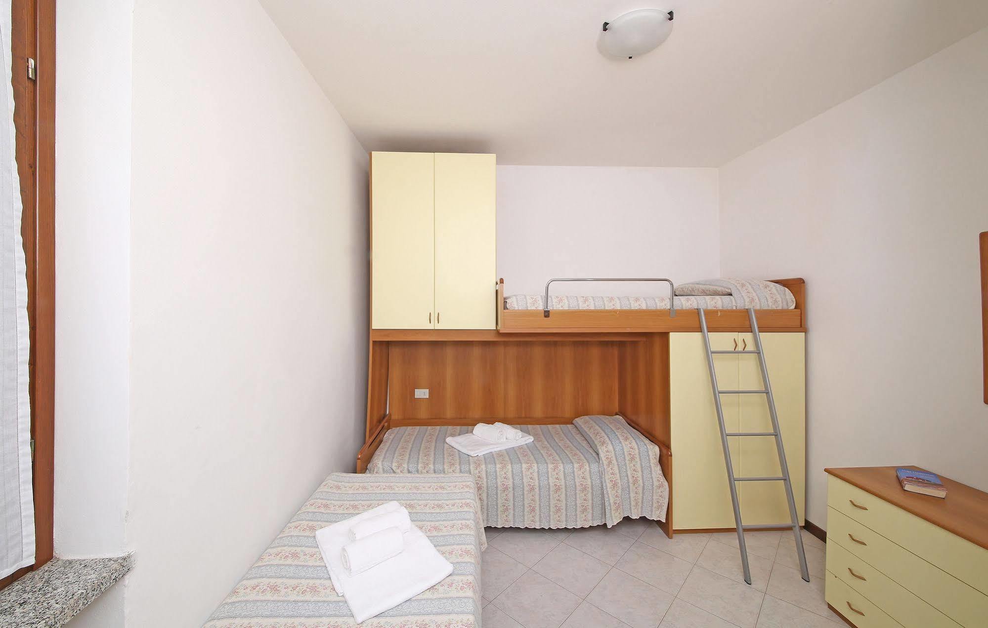 تينيالي Residence Primera Rompala, Gtsgroup المظهر الخارجي الصورة